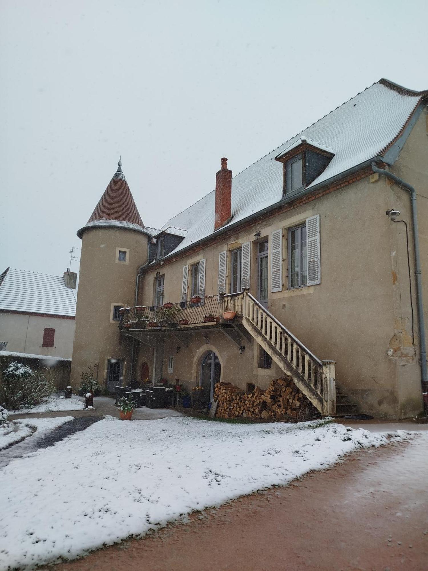 Desertines  Chateau Besson מראה חיצוני תמונה